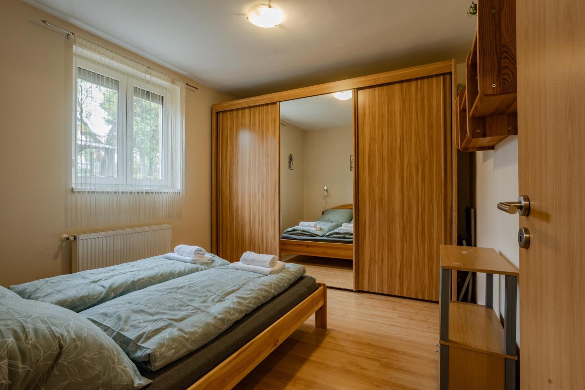 Appartement Six Corners - Sunny Corner à Pécs Extérieur photo